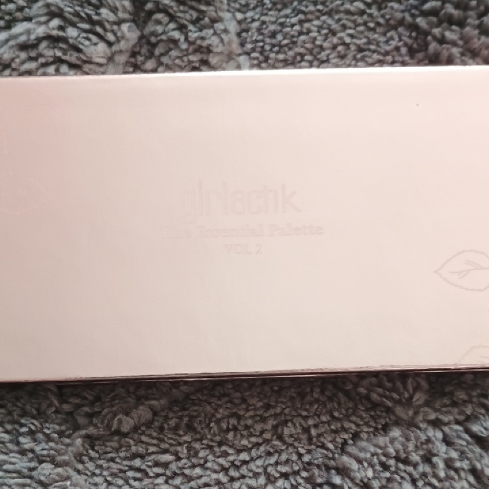 Girlactik Eyeshadow Palette Vol. 2